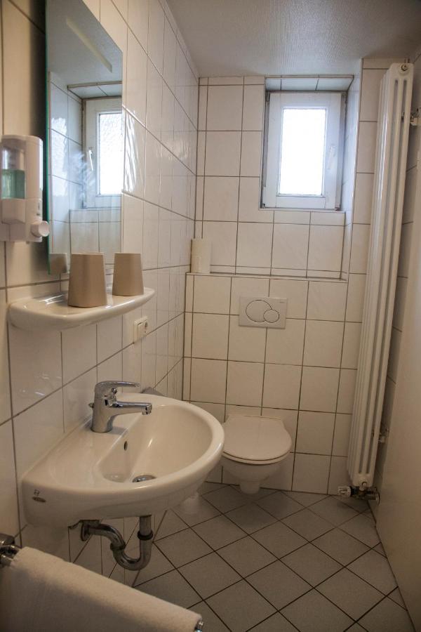 Gaestehaus Haeuser Linden  Buitenkant foto
