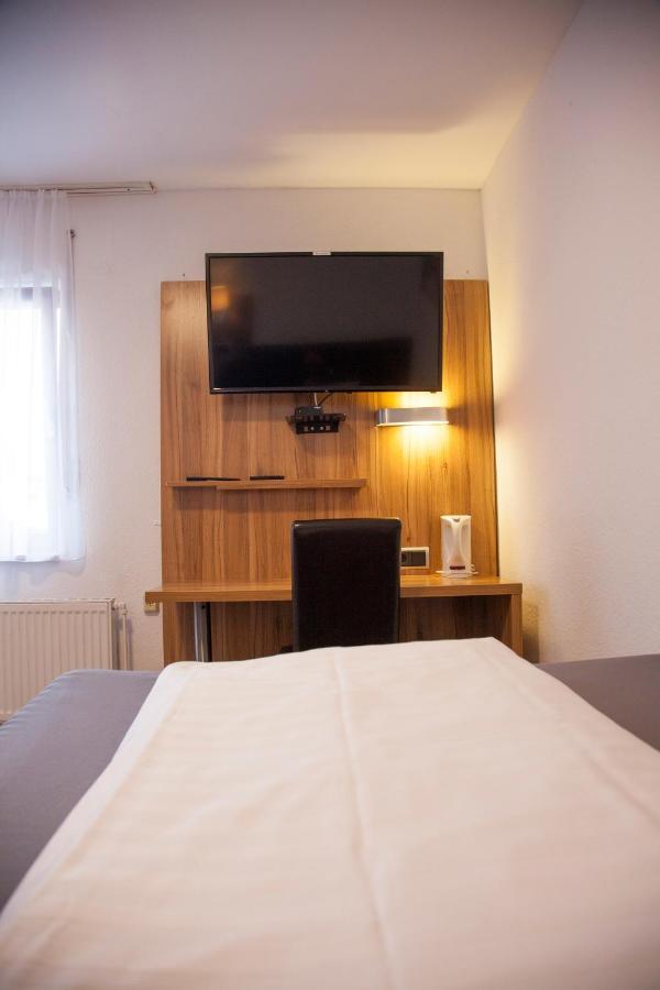 Gaestehaus Haeuser Linden  Buitenkant foto