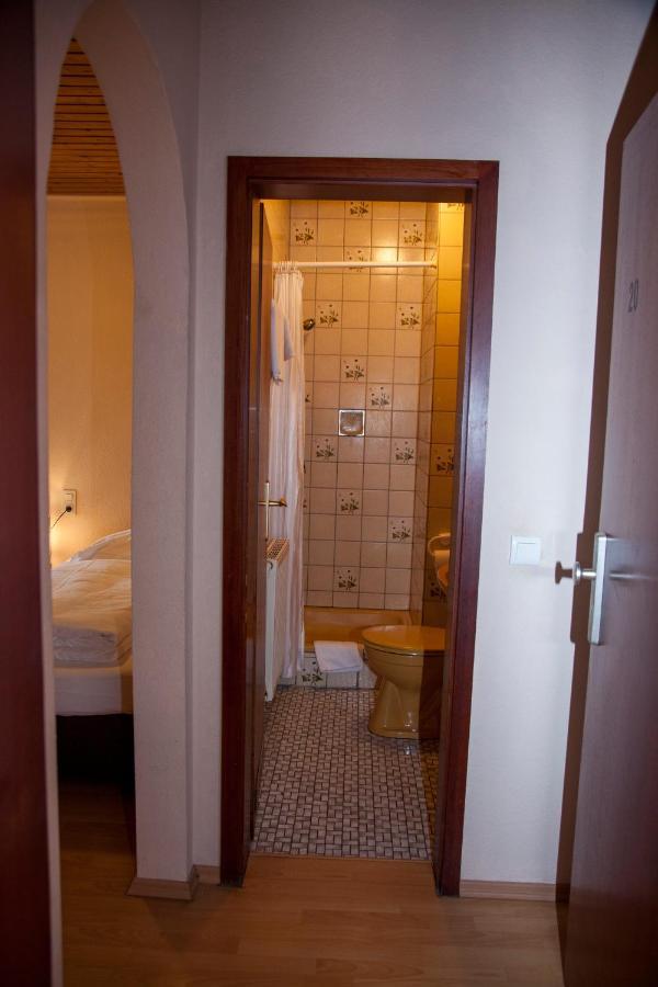 Gaestehaus Haeuser Linden  Buitenkant foto
