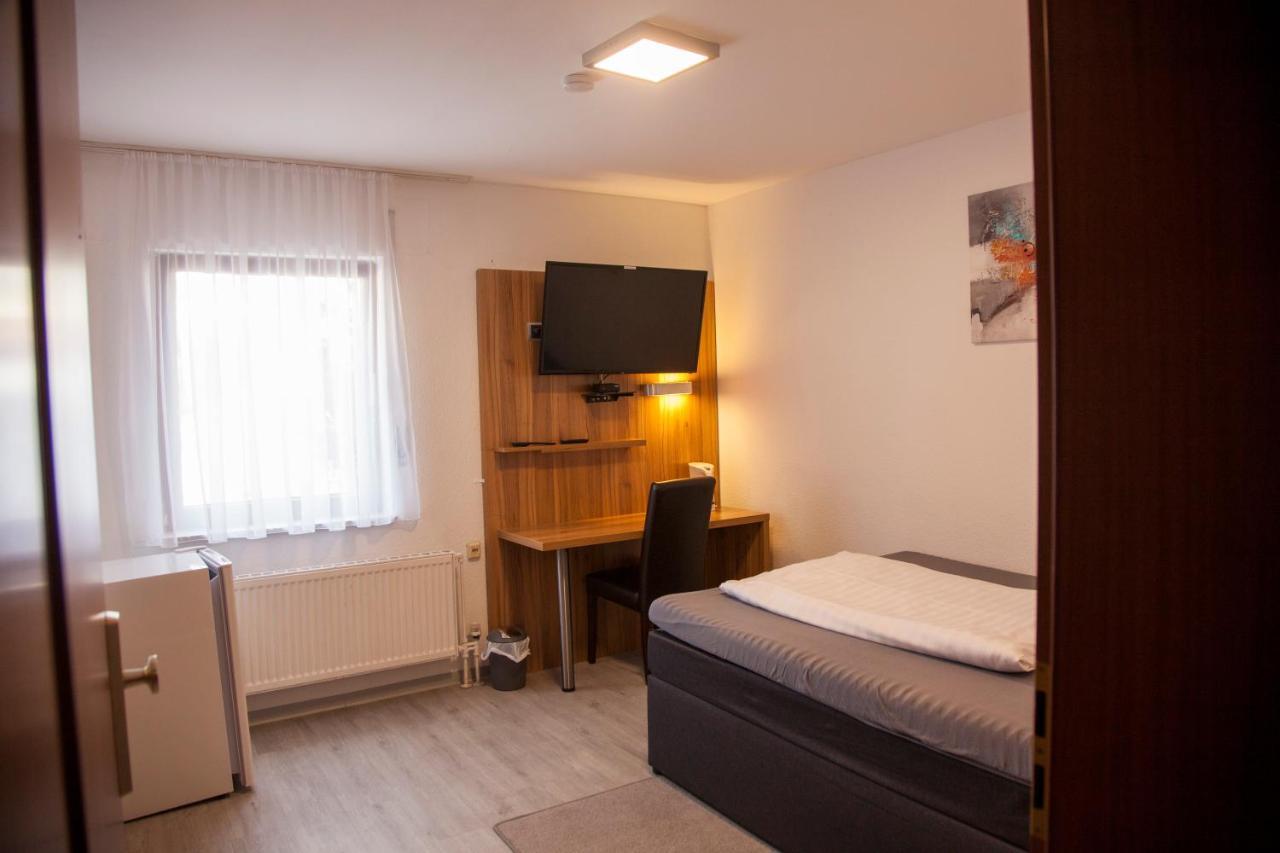 Gaestehaus Haeuser Linden  Buitenkant foto