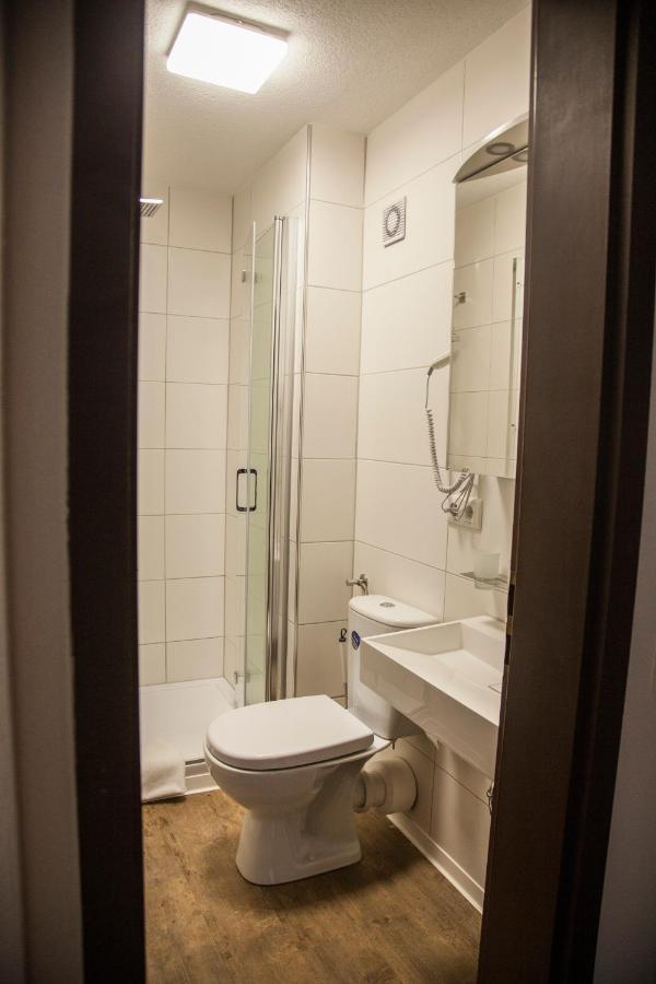 Gaestehaus Haeuser Linden  Buitenkant foto