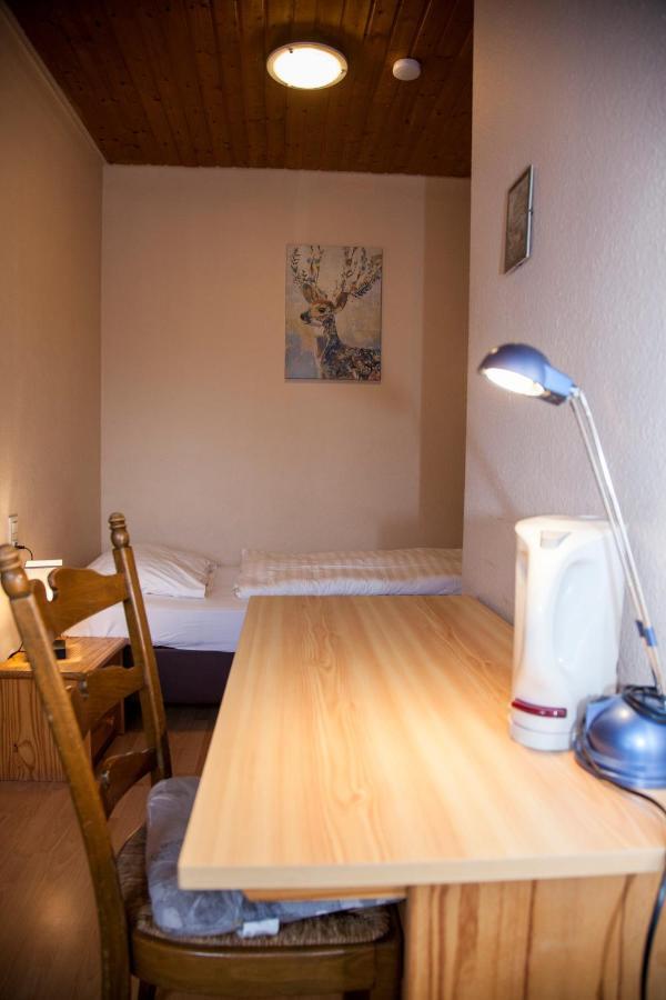 Gaestehaus Haeuser Linden  Buitenkant foto