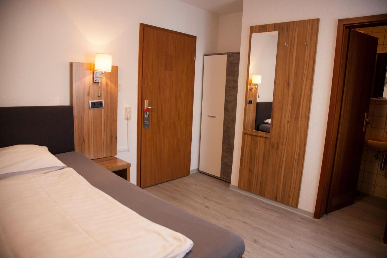 Gaestehaus Haeuser Linden  Buitenkant foto