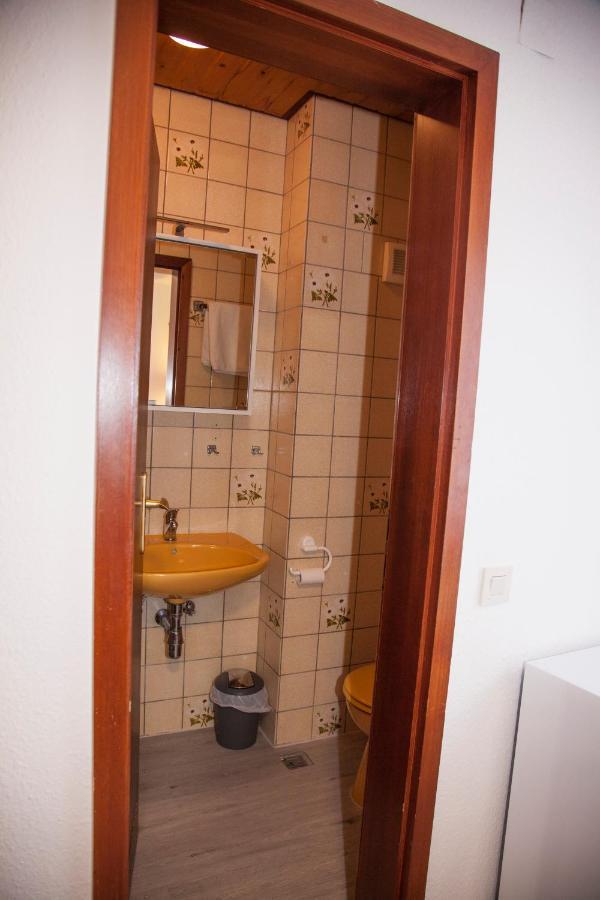 Gaestehaus Haeuser Linden  Buitenkant foto