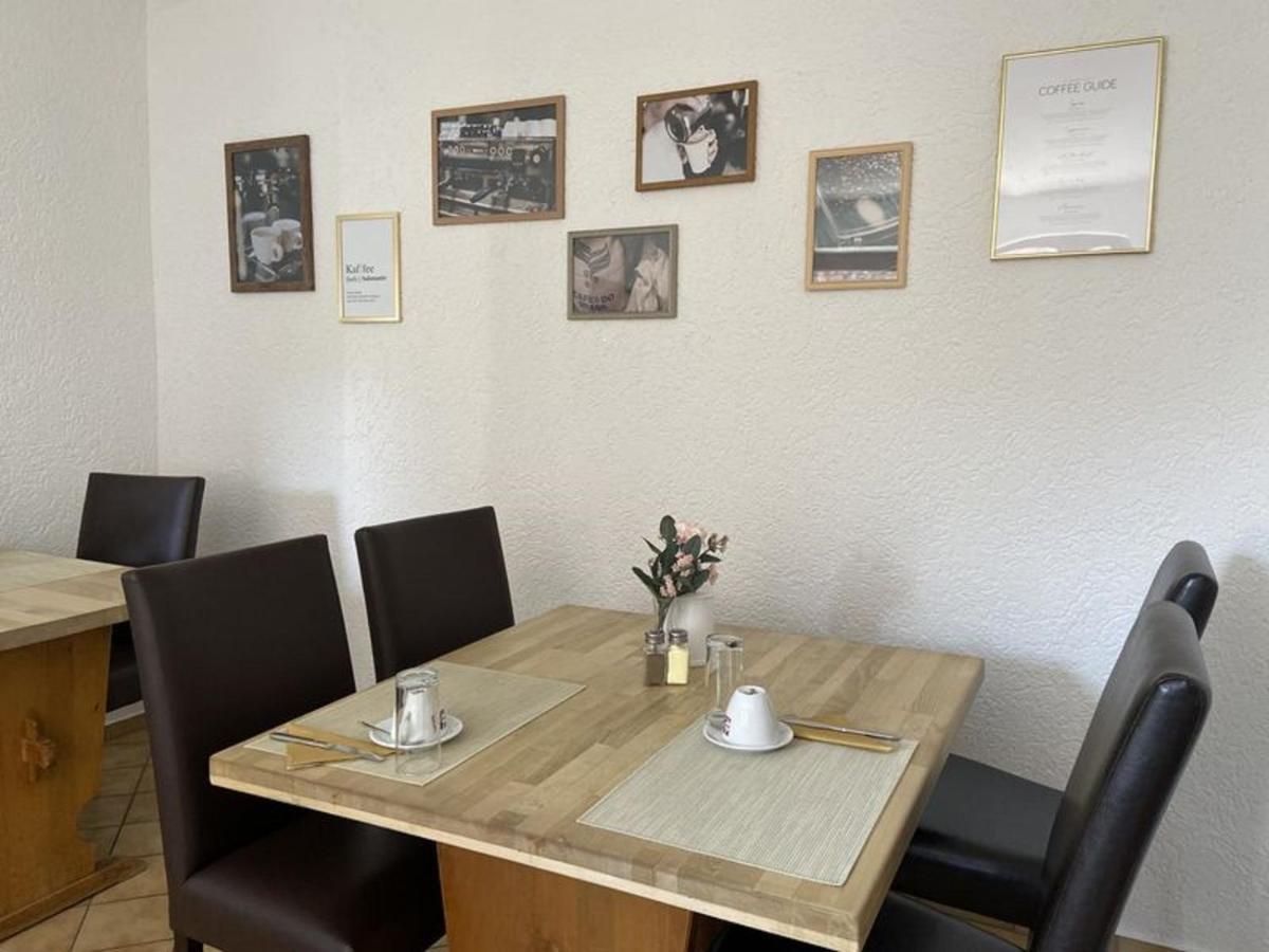 Gaestehaus Haeuser Linden  Buitenkant foto